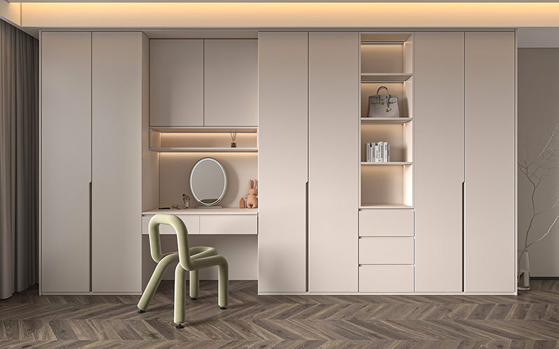 Image 1 Premium Closet