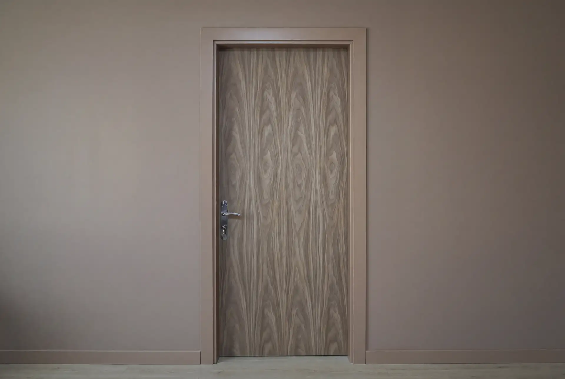 Laminate Doors image 3